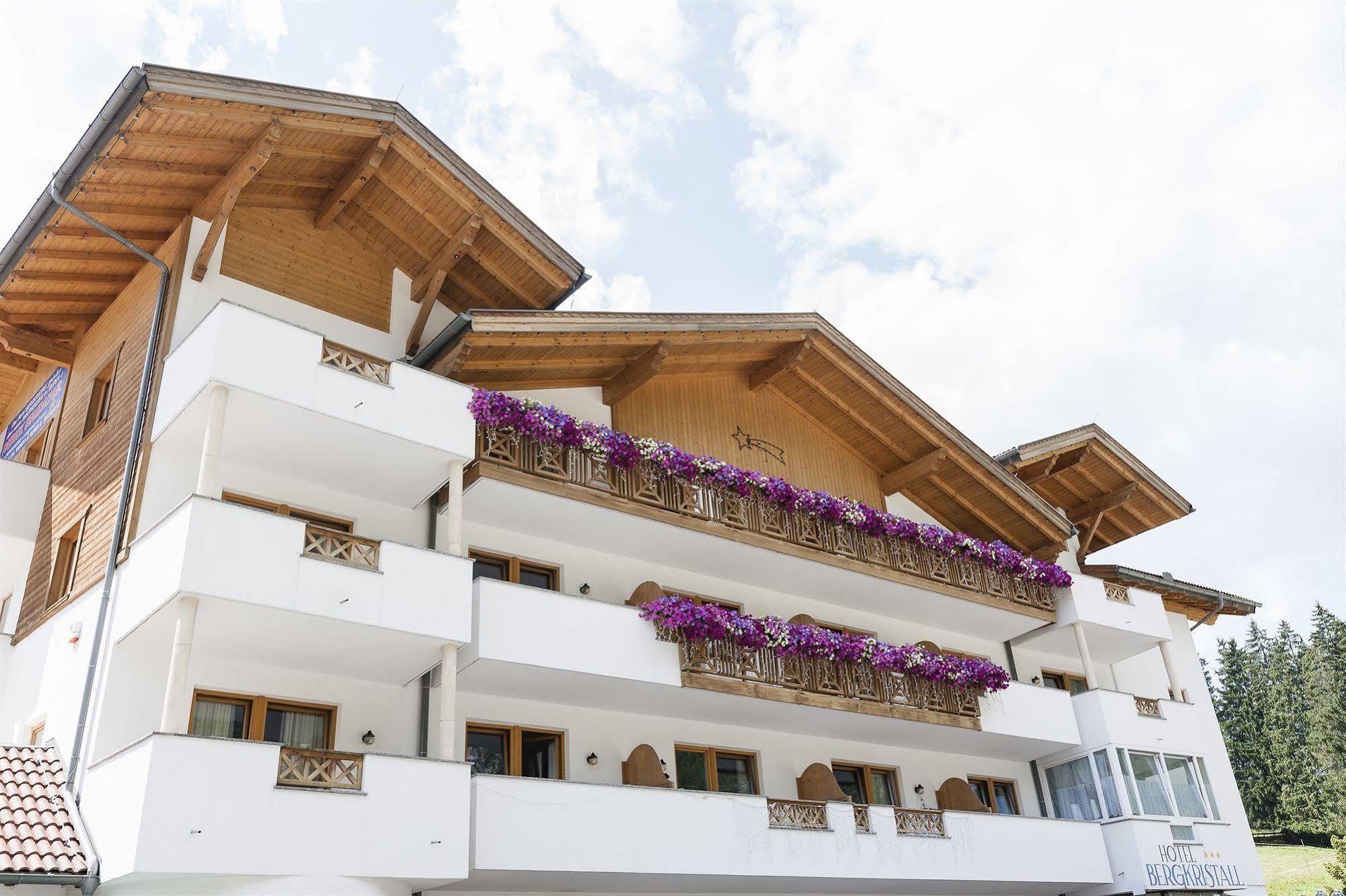 Hotel Bergkristall Brennero Exterior foto